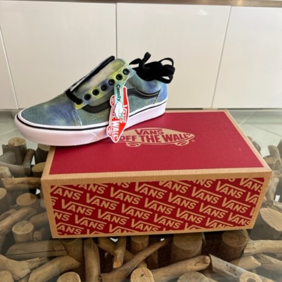 VANS ComfyCush Old Skool Blotched Sneakers - Picture 1 of 7